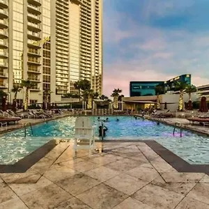 Save At Mgm * No Fees * Strip View * 1911 Apartment