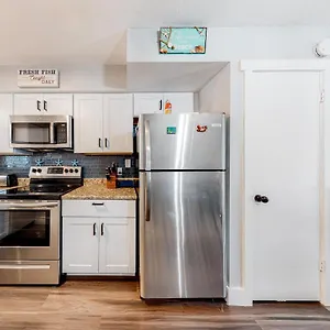 https://nassau-village-60.ocean-city-hotels.net