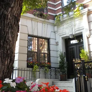 https://the-gallery-house.us-newyorkcity.com